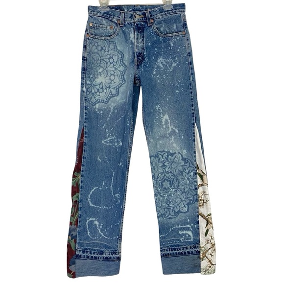 Levi’s 550 Custom Jeans Waist 28 Womens Size 6 Small Y2K Levis 2002 Upcycled - Picture 1 of 15